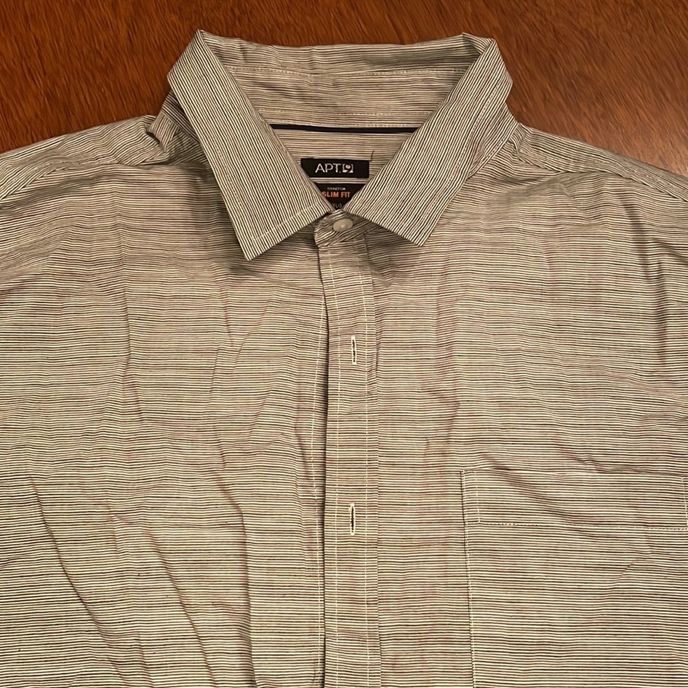 Mens XL slim fit shirt sleeved shirt
